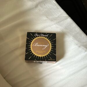 Too Faced Sun Bunny Duo Tone Bronzer